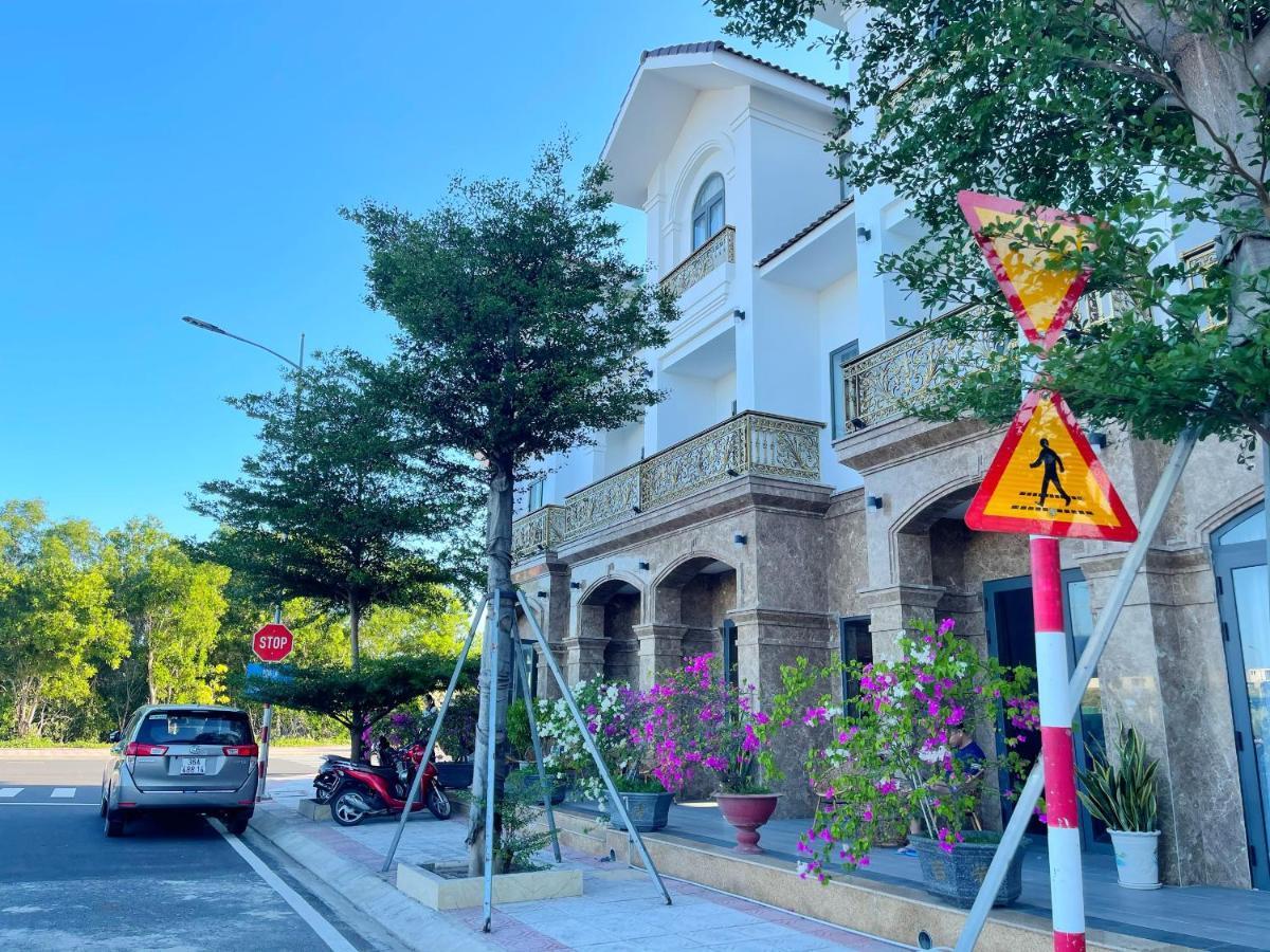 Công Thành Long Beach Cam Lam Exterior foto